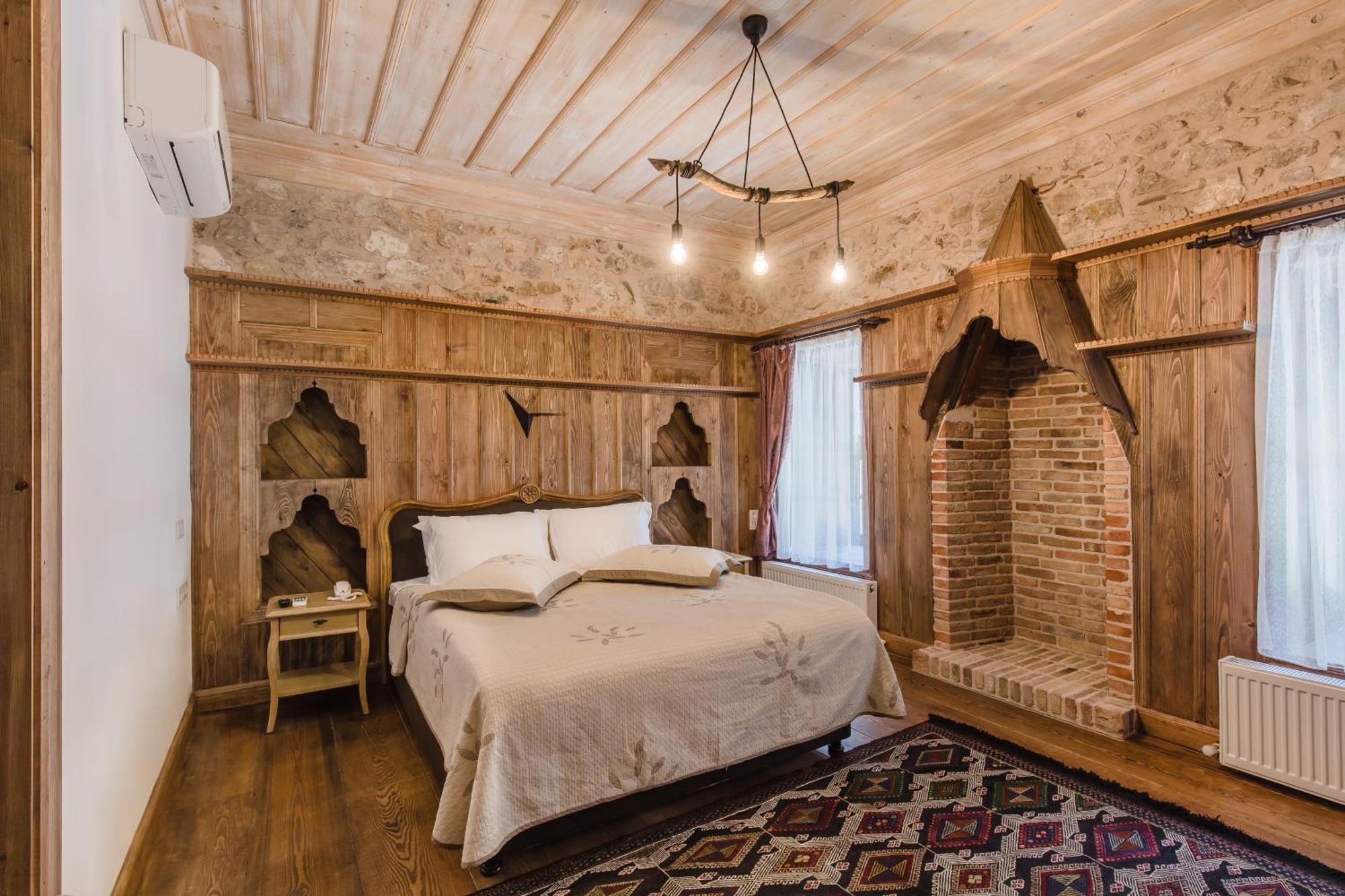 Isparta Historical Mansion Eskiciler Konagi - Cittaslow Egirdir Ngoại thất bức ảnh