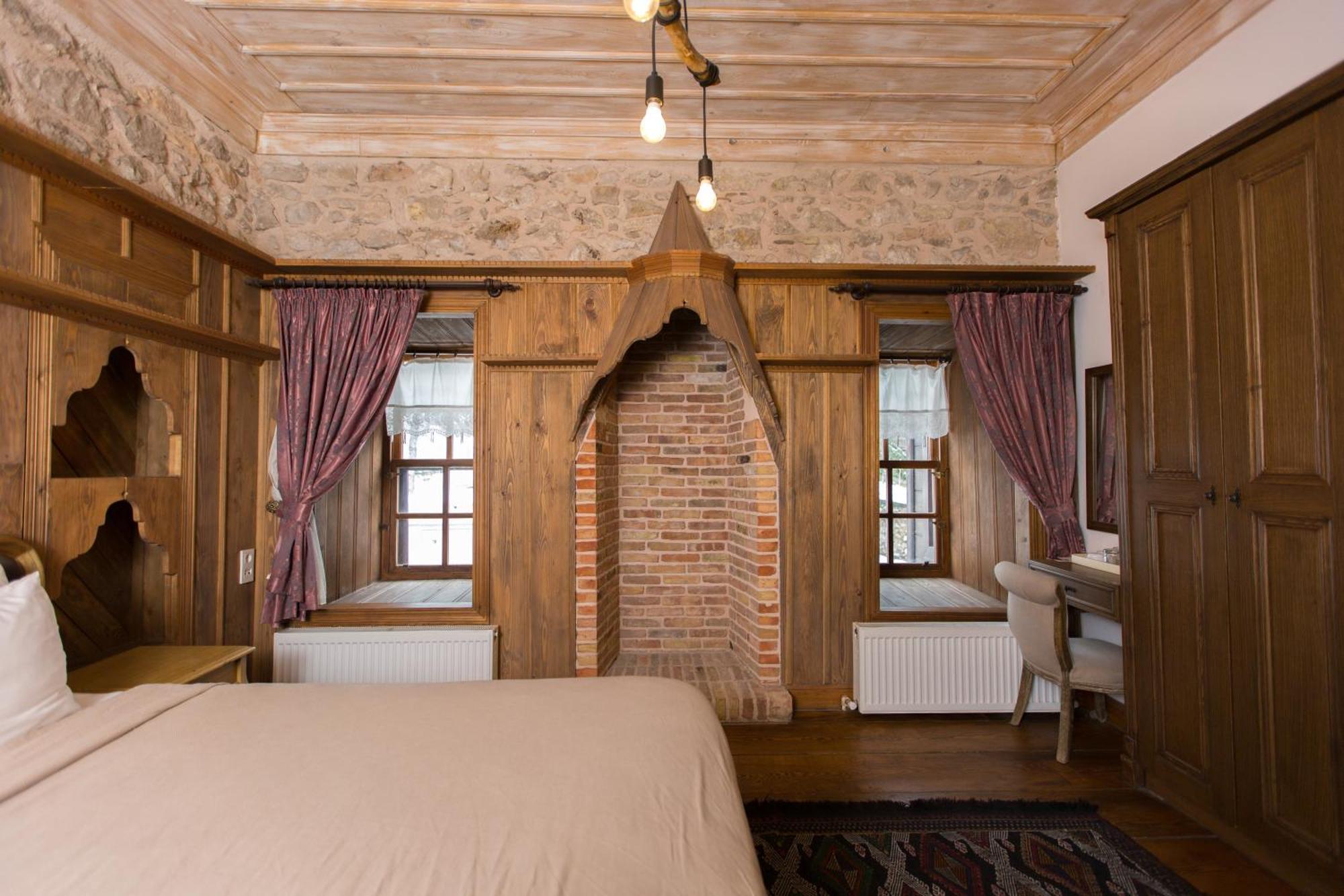 Isparta Historical Mansion Eskiciler Konagi - Cittaslow Egirdir Ngoại thất bức ảnh