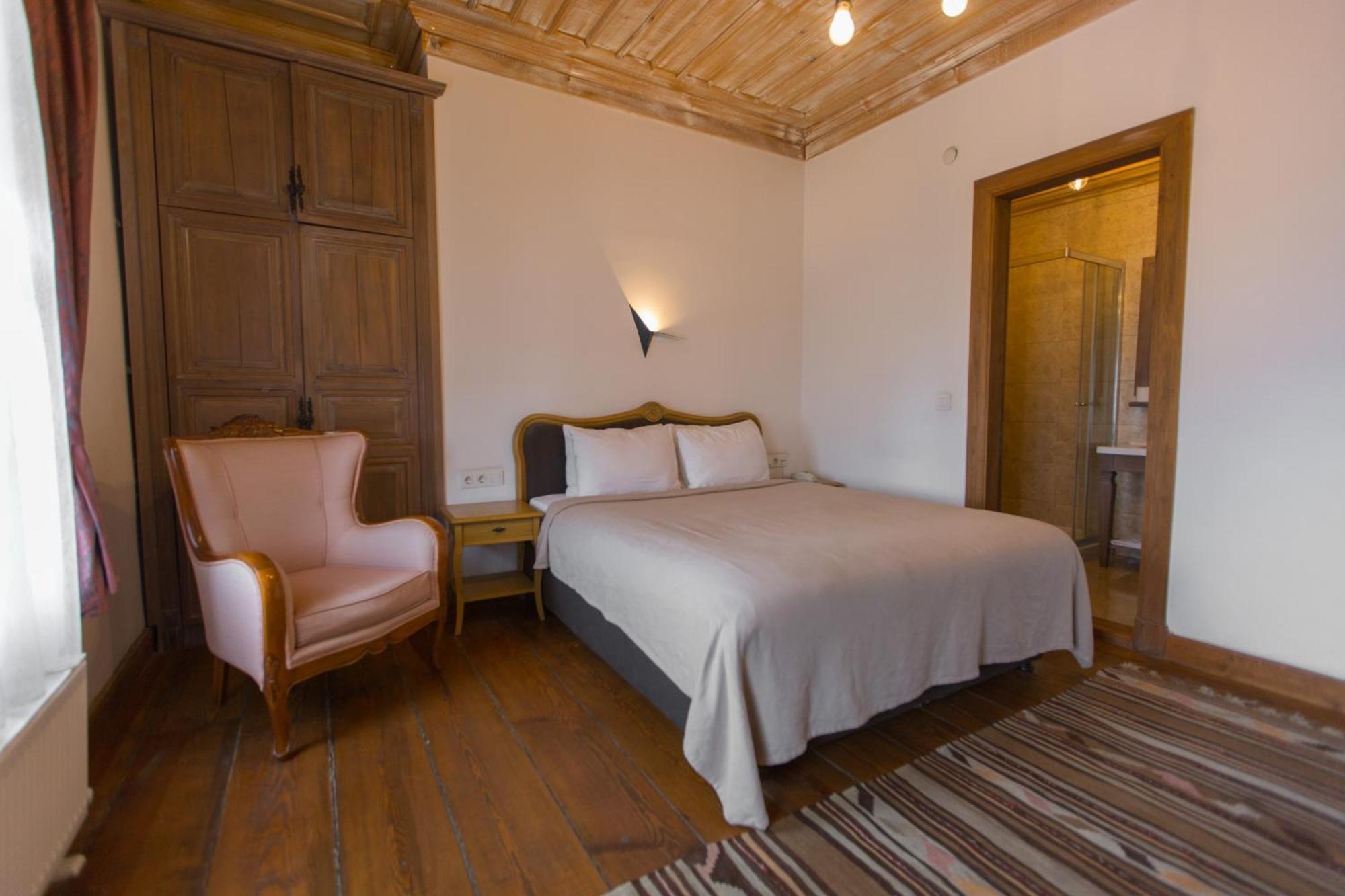 Isparta Historical Mansion Eskiciler Konagi - Cittaslow Egirdir Ngoại thất bức ảnh