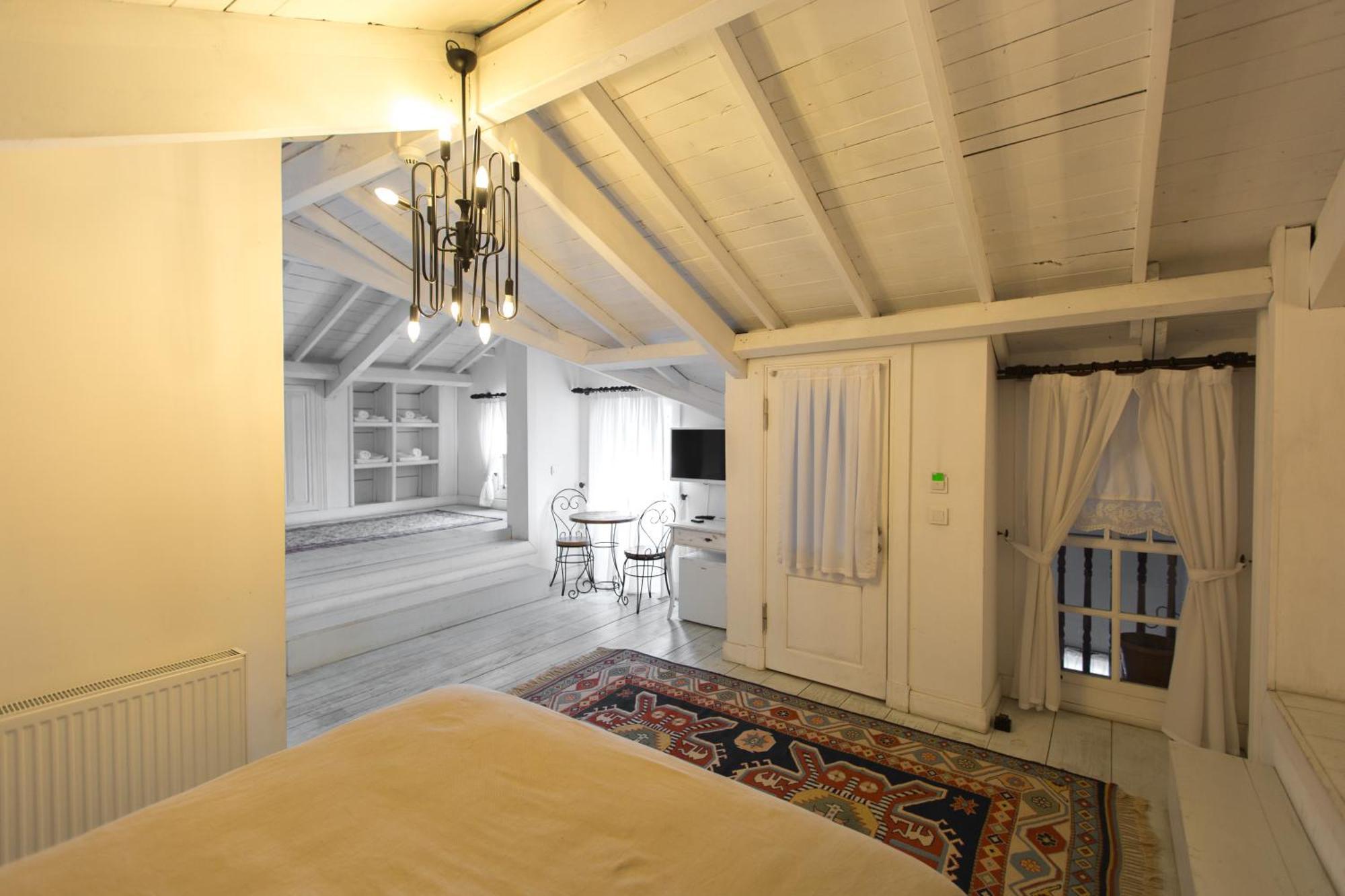 Isparta Historical Mansion Eskiciler Konagi - Cittaslow Egirdir Ngoại thất bức ảnh