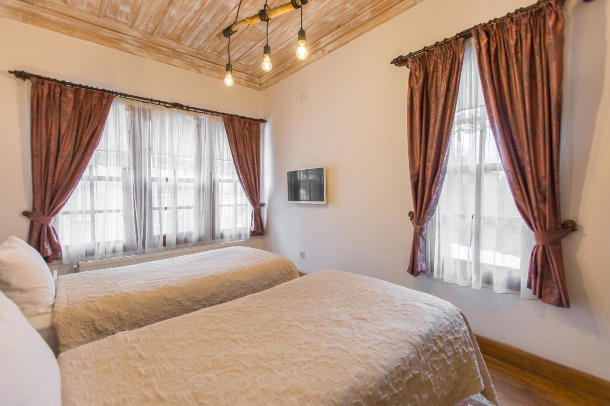 Isparta Historical Mansion Eskiciler Konagi - Cittaslow Egirdir Ngoại thất bức ảnh