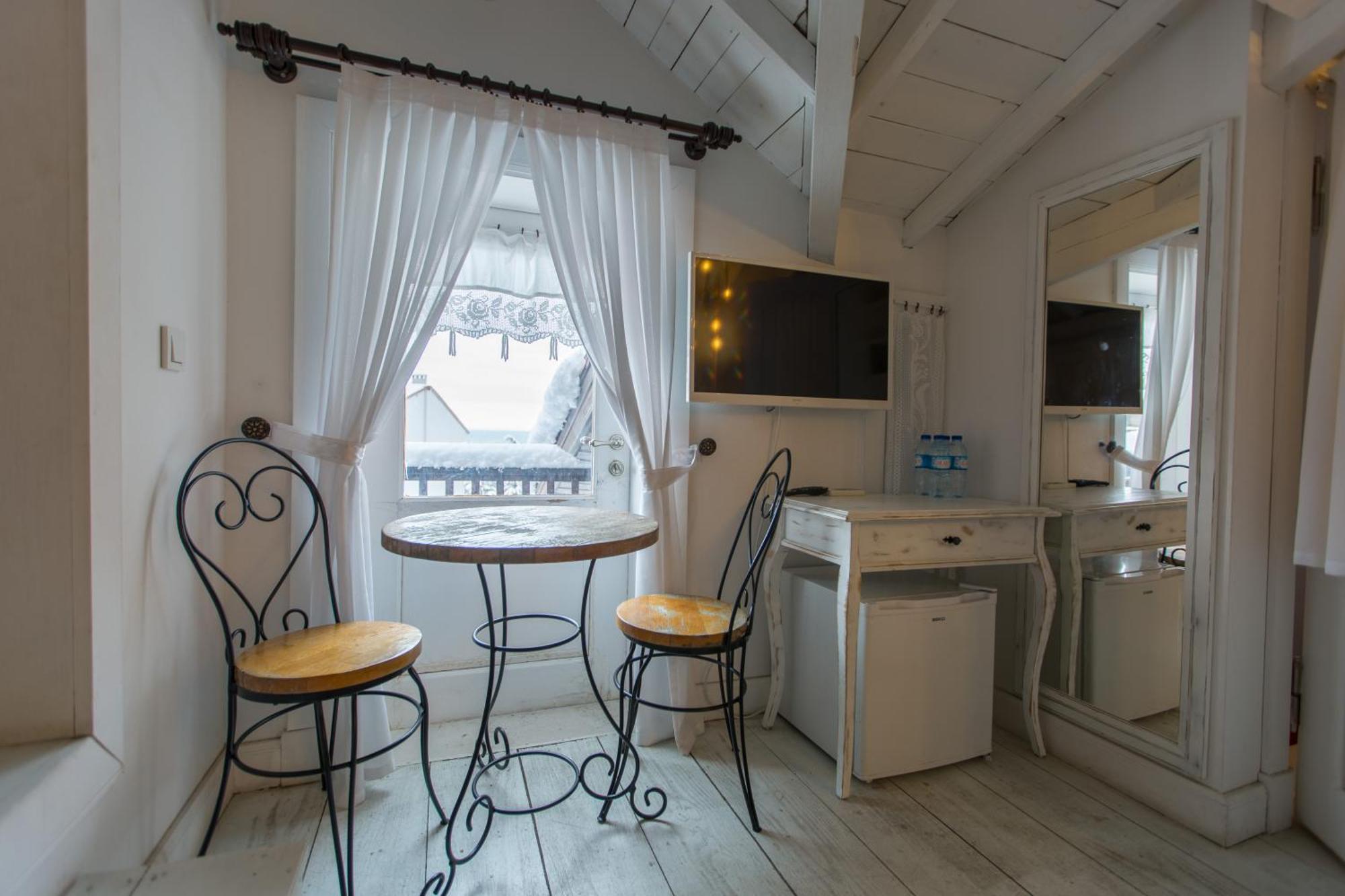 Isparta Historical Mansion Eskiciler Konagi - Cittaslow Egirdir Ngoại thất bức ảnh