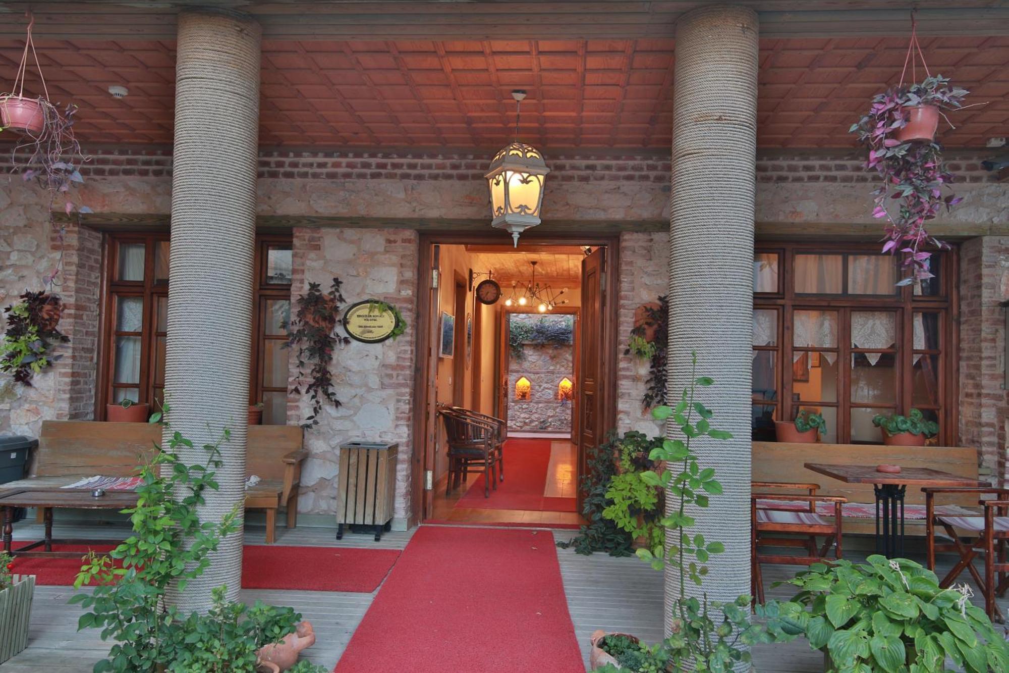 Isparta Historical Mansion Eskiciler Konagi - Cittaslow Egirdir Ngoại thất bức ảnh