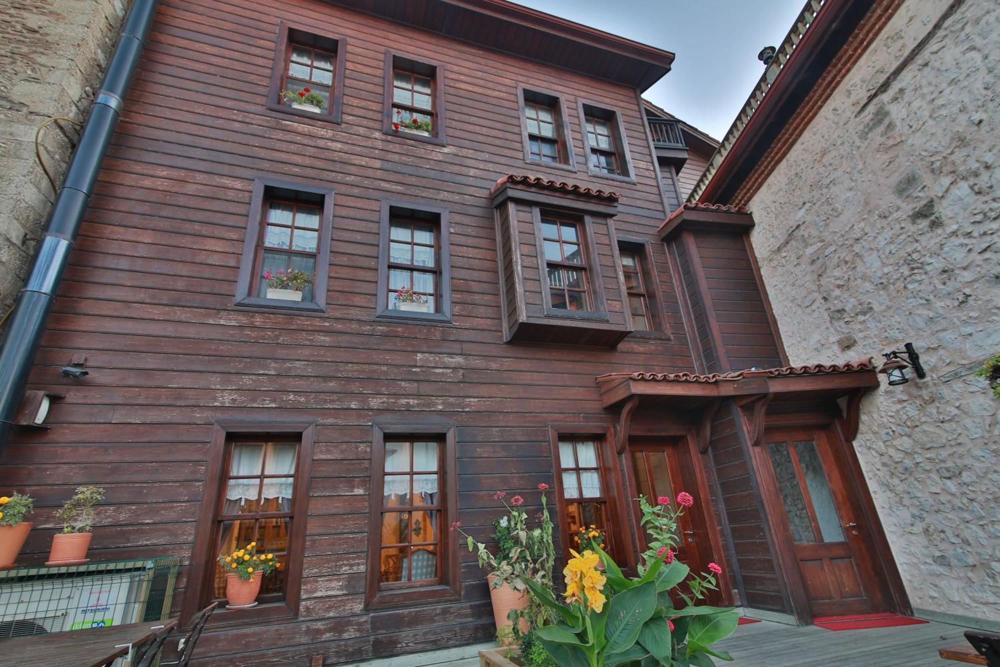 Isparta Historical Mansion Eskiciler Konagi - Cittaslow Egirdir Ngoại thất bức ảnh